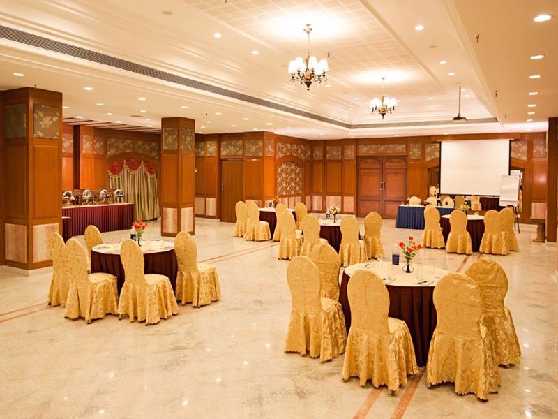 Jp Chennai Hotel Exterior photo
